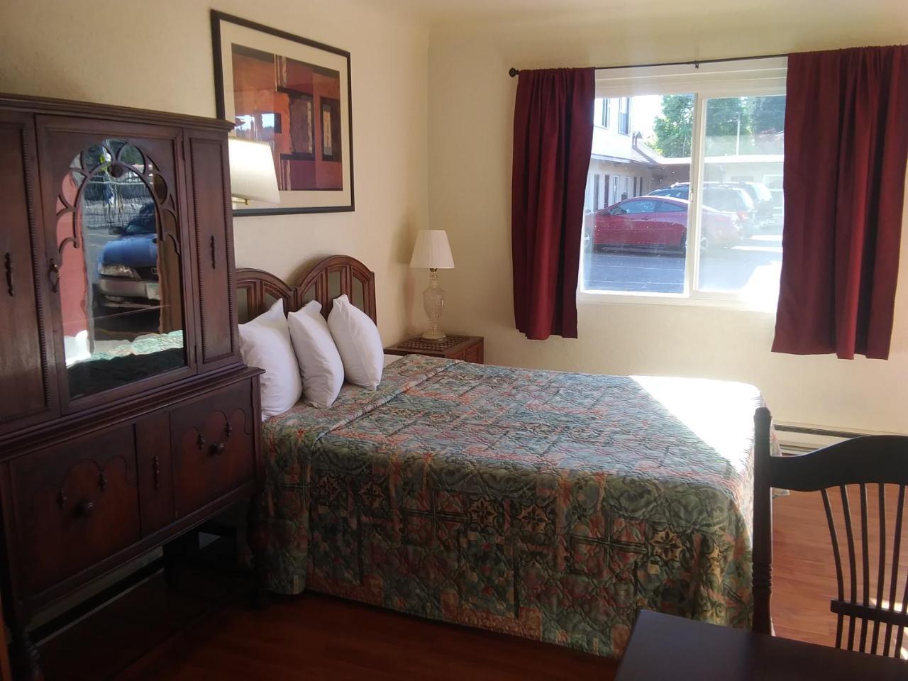 Fir Grove Motel Reedsport Dış mekan fotoğraf